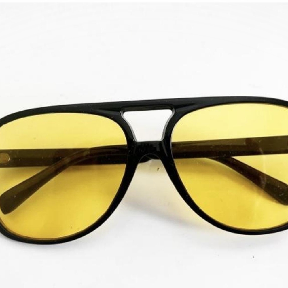 Vintage yellow aviators
